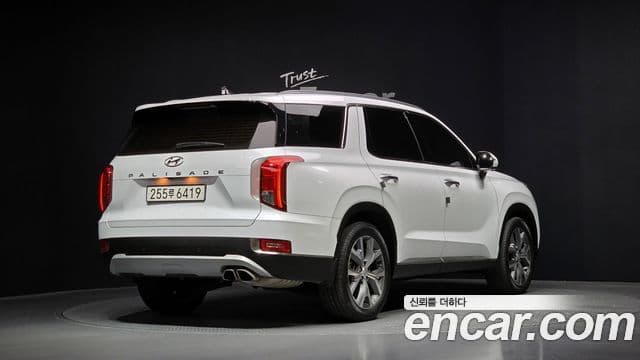 Hyundai Palisade 2