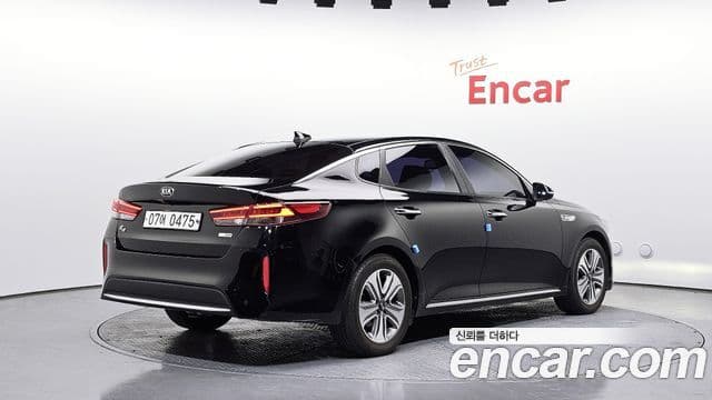Kia K5 Hybrid 2nd Gen 2