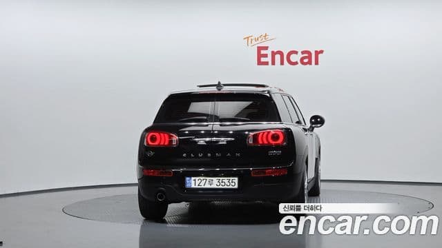 MINI Cooper Clubman 3