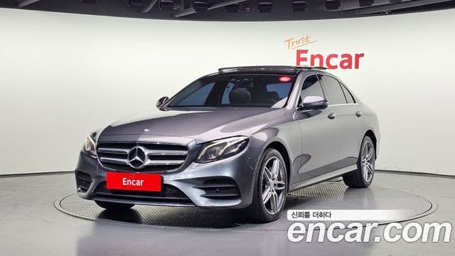 Mercedes-Benz E-Class W213 1