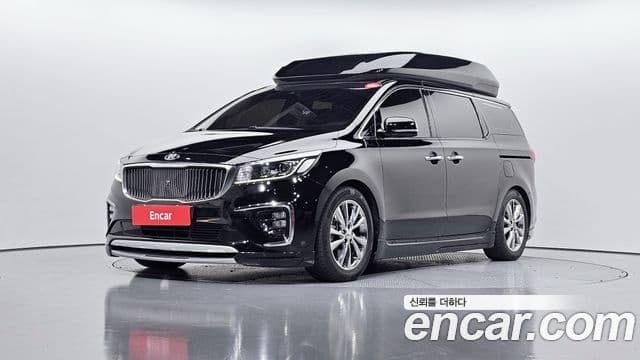 Kia The New Carnival — 1
