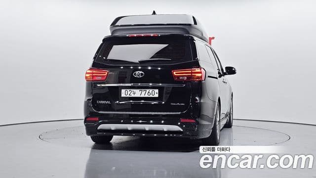 Kia The New Carnival 3