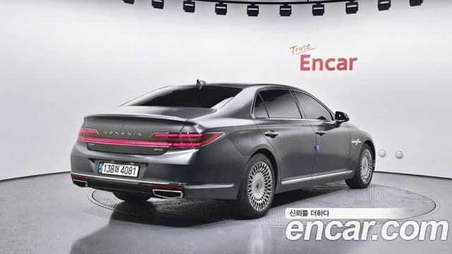 Genesis G90 2
