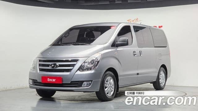 Hyundai Grand Starex 1