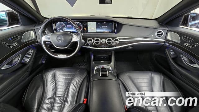 Mercedes-Benz S-Class W222 4