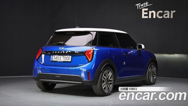 MINI Cooper C 4th Gen 2