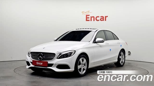 Mercedes-Benz C-Class W205 1