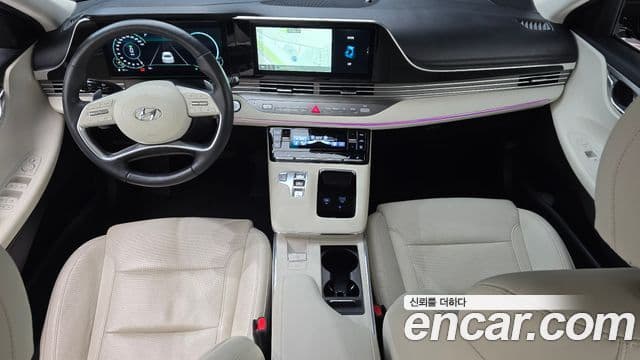 Hyundai The New Grandeur IG Hybrid 4