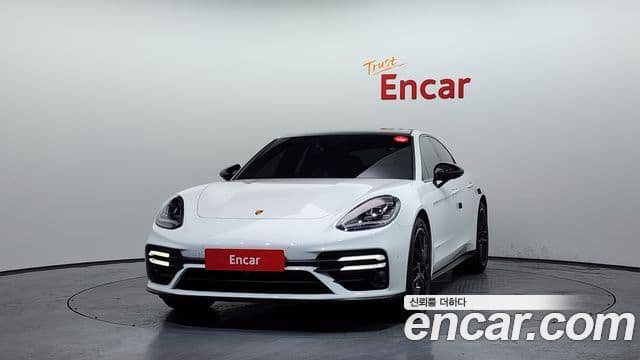 Porsche Panamera (971) 3