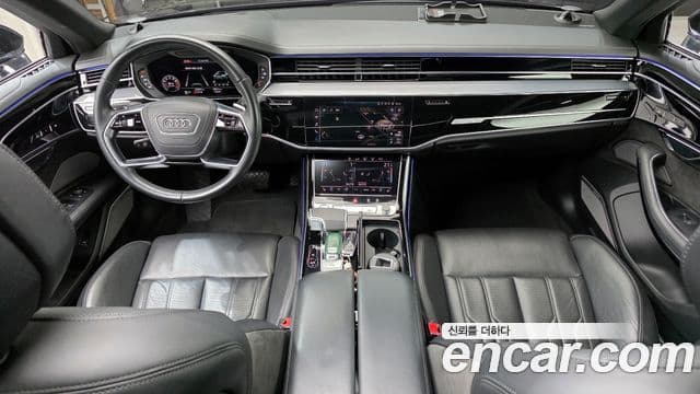 Audi A8 (D5) 4