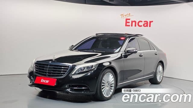 Mercedes-Benz S-Class W222 1