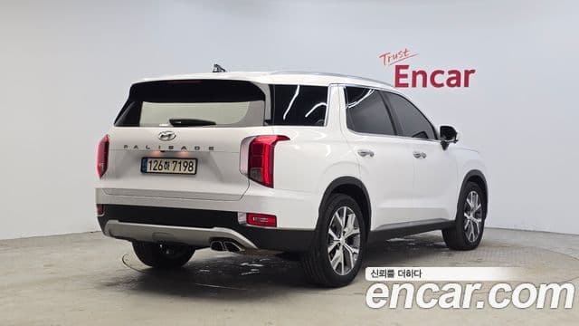 Hyundai Palisade 2