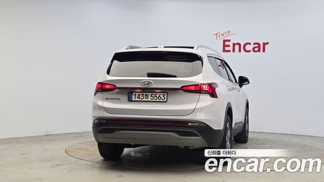 Hyundai The New Santa Fe 4