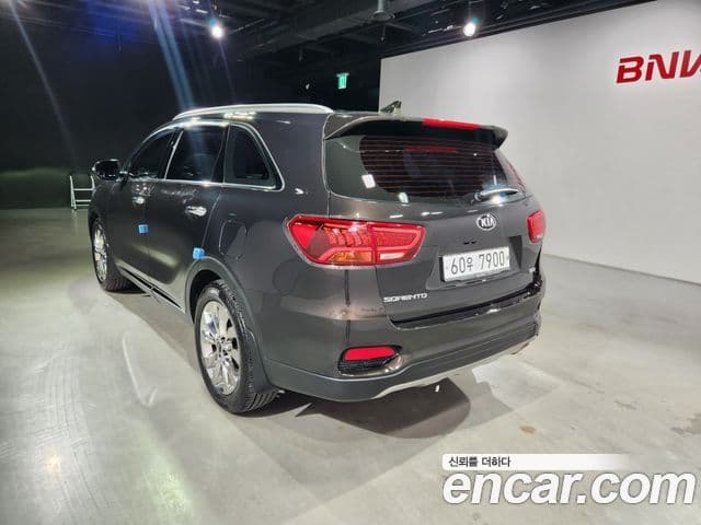 Kia The New Sorento 4