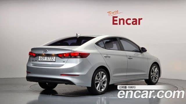 Hyundai Avante AD 2