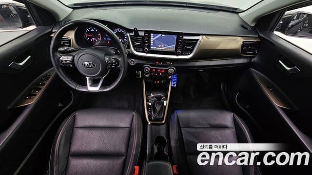 Kia 스토닉 4