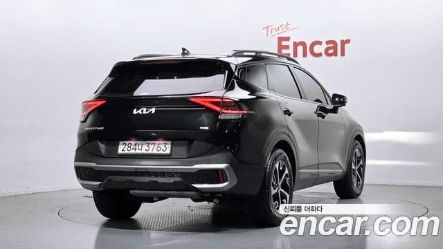 Kia Sportage 5th Gen Hybrid 2