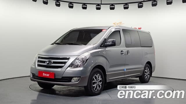 Hyundai Grand Starex