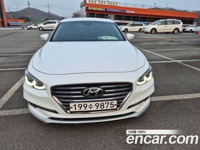 Hyundai Grandeur IG — 1