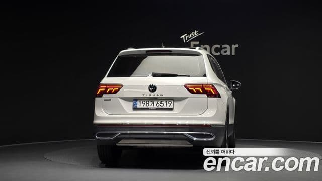 Volkswagen Tiguan Allspace 4