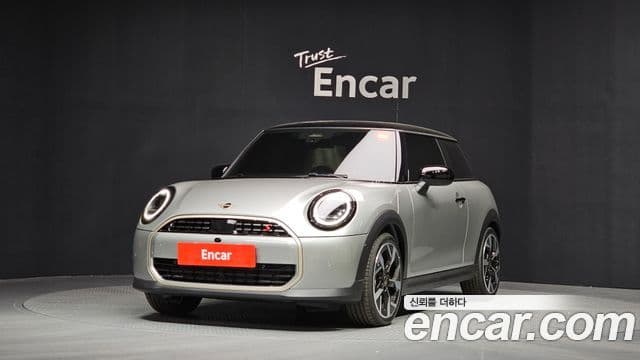 MINI Cooper S 4th Gen 1