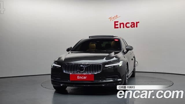 Volvo S90 3
