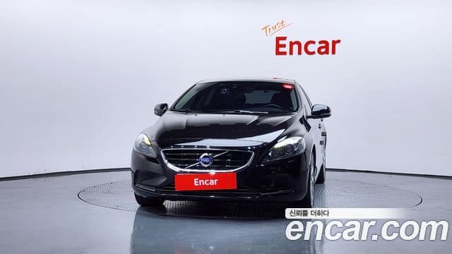 Volvo V40 2