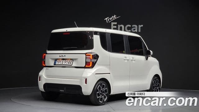 Kia The New Kia Ray 2