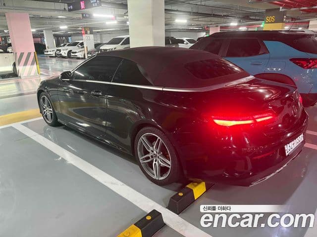Mercedes-Benz E-Class W213 4