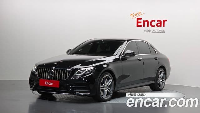 Mercedes-Benz E-Class W213 1
