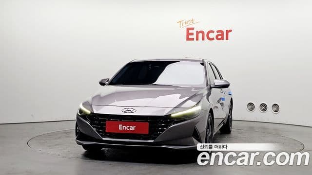 Hyundai Avante Hybrid (CN7) 3