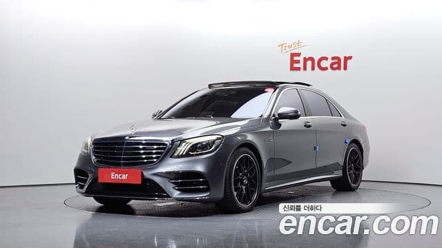 Mercedes-Benz S-Class W222