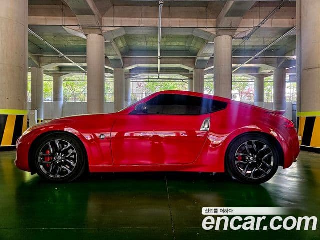 Nissan 370Z 3