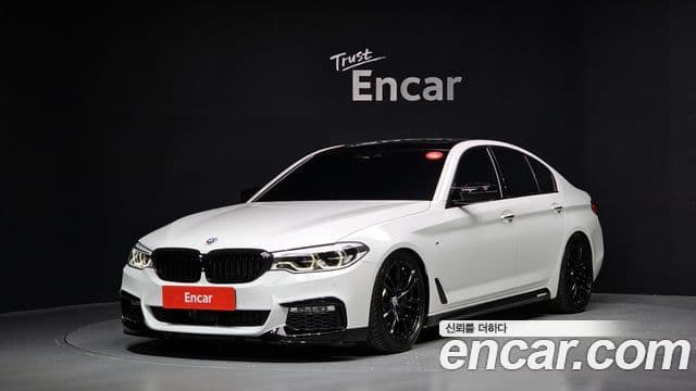 BMW 5 Series (G30)