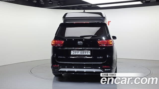 Kia The New Carnival 4