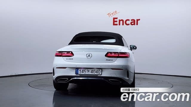 Mercedes-Benz E-Class W213 4