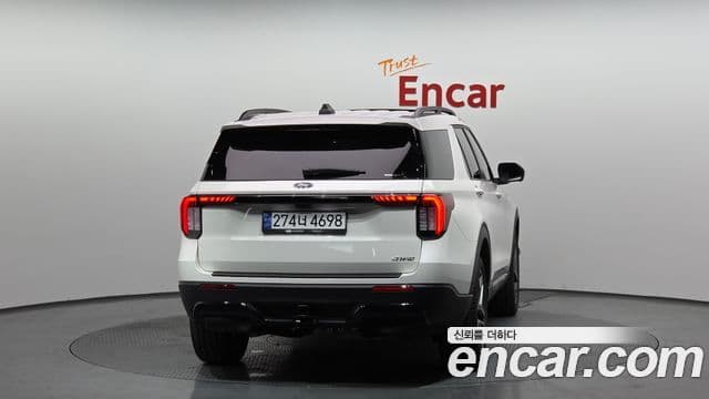 Ford Explorer 6th Gen 3