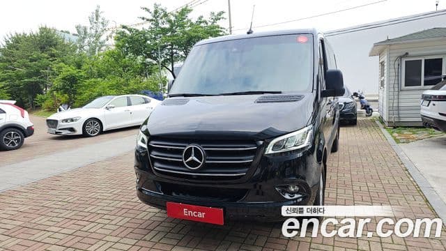Mercedes-Benz Sprinter 3