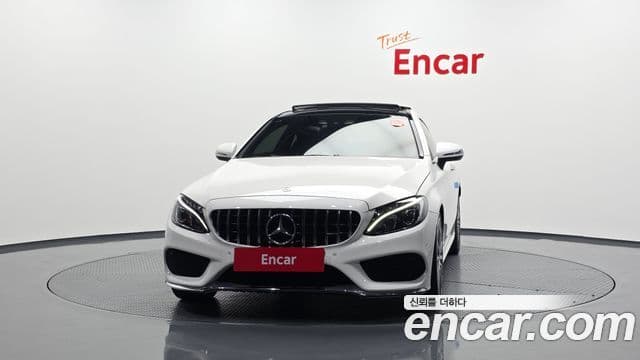 Mercedes-Benz C-Class W205 3