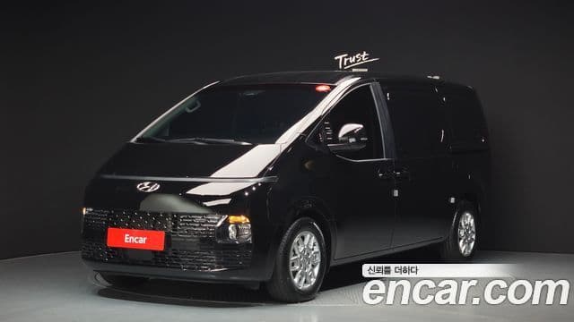 Hyundai Staria — 1
