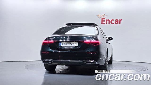 Mercedes-Benz S-Class W223 4