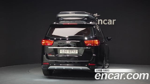Kia The New Carnival 4