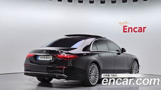 Mercedes-Benz S-Class W223 2