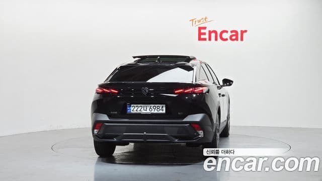 Peugeot 408 4