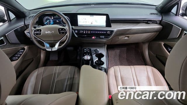 Kia K8 4