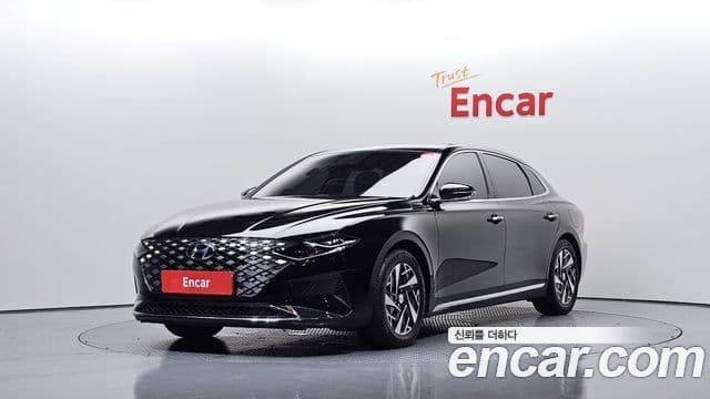 Hyundai The New Grandeur IG Hybrid — 1