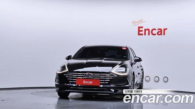 Hyundai Sonata Hybrid (DN8) 3