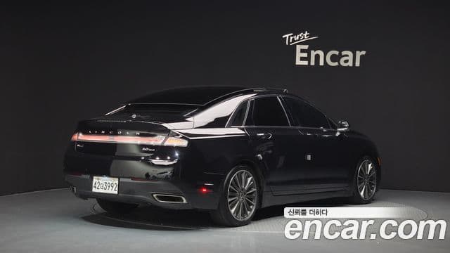 Lincoln New MKZ 2