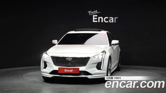 Cadillac CT6 2