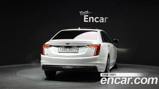 Cadillac CT6 3